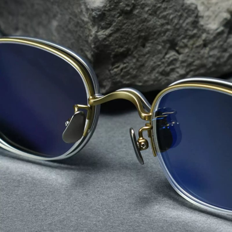 Olamins Ultralight Pure Titani - огляд і ціна Blue Light Glasses